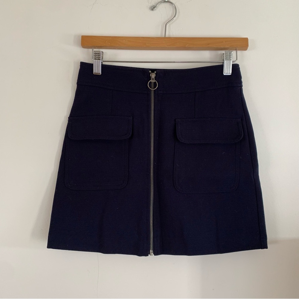 FOREVER 21 zippered mini skirt
